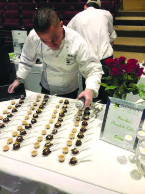 chef plating small dishes