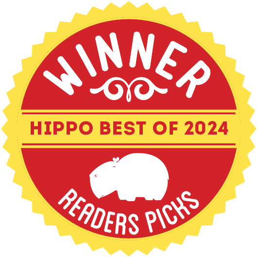 A round graphic badge that reads Winner hippo best of 2021 Readers Pick, in the colors red, yellow and white