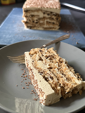 rectangular slice of layered cake